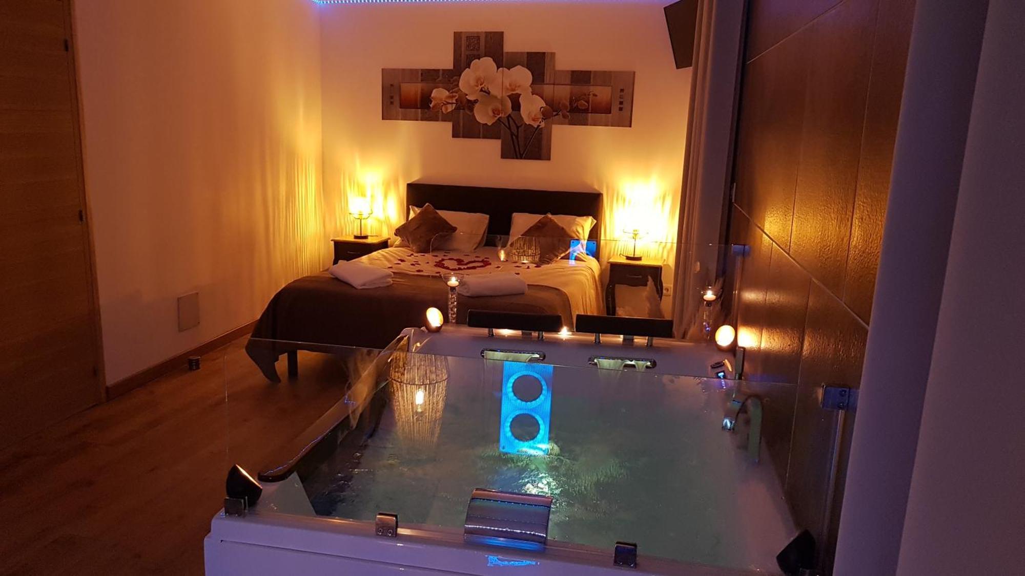 Love Room Jaccuzi Puisserguier ภายนอก รูปภาพ